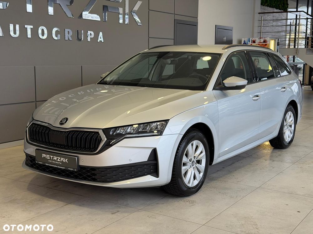 Skoda Octavia - 3