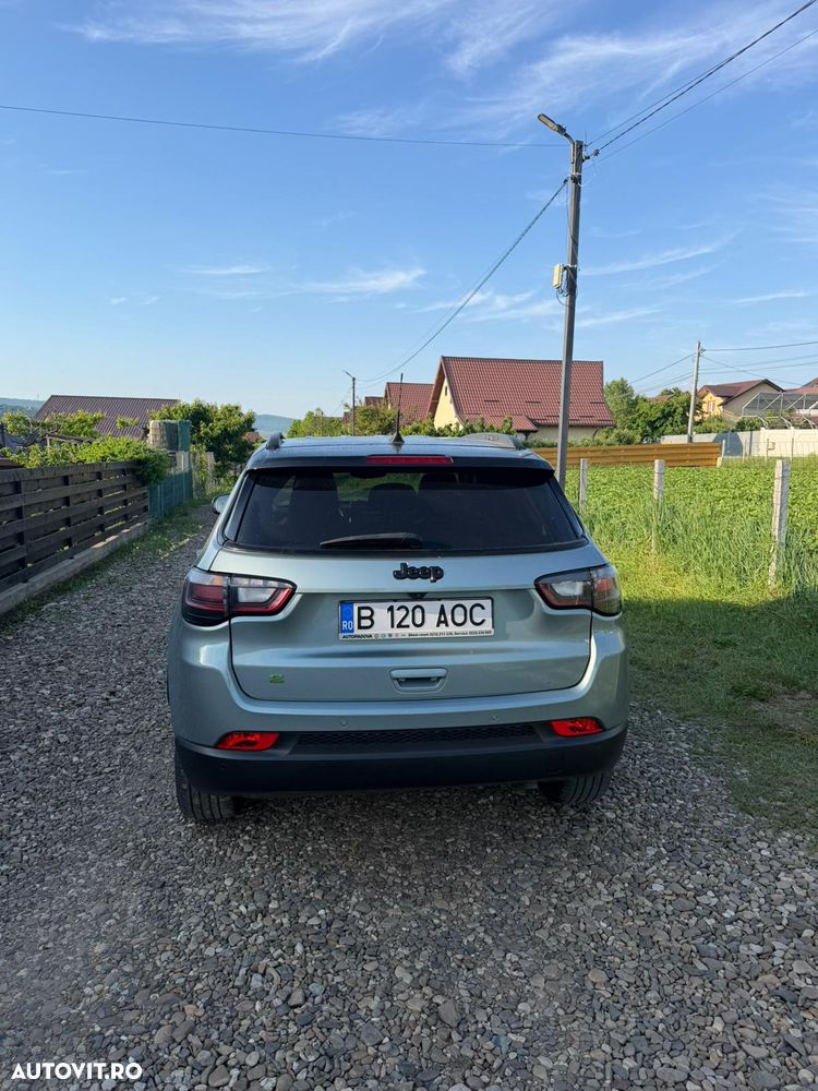 Jeep Compass 1.5 AT 2WD MHEV (Red) - 4