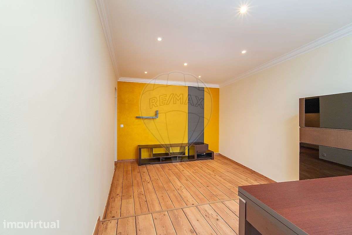 Apartamento T2 para arrendamento - Grande imagem: 2/21