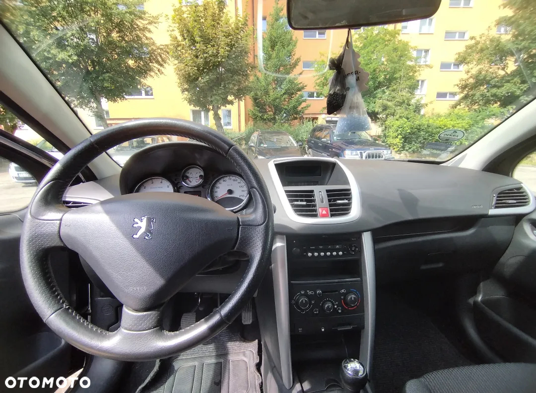 Peugeot 207 1.4 Trendy - 5