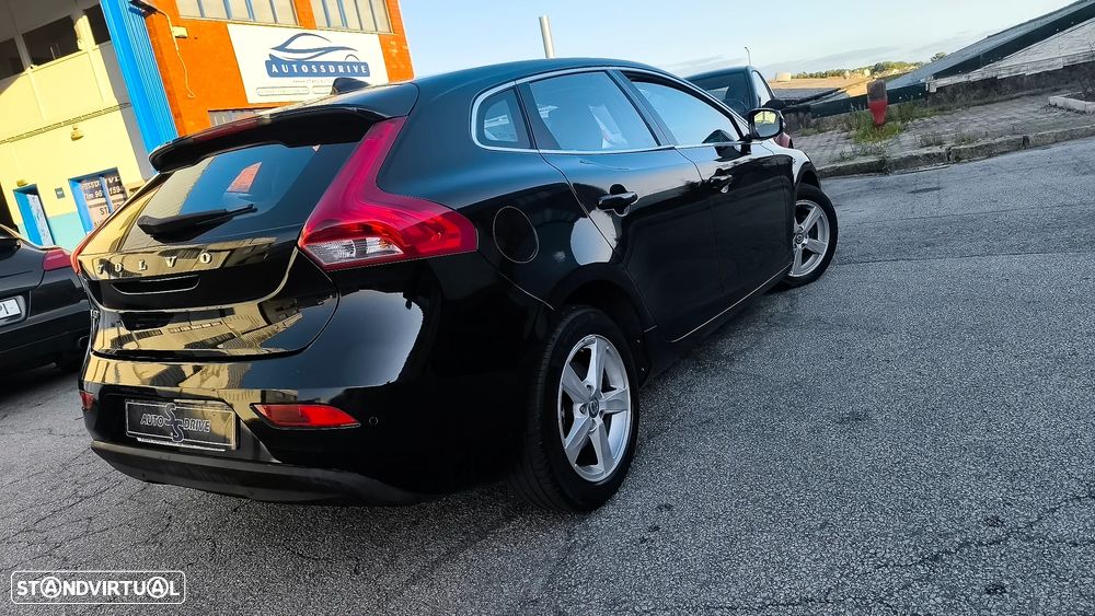 Volvo V40 1.6 D2 Eco Momentum - 15