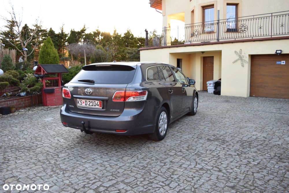 Toyota Avensis 2.0 D-4D Business Edition - 4