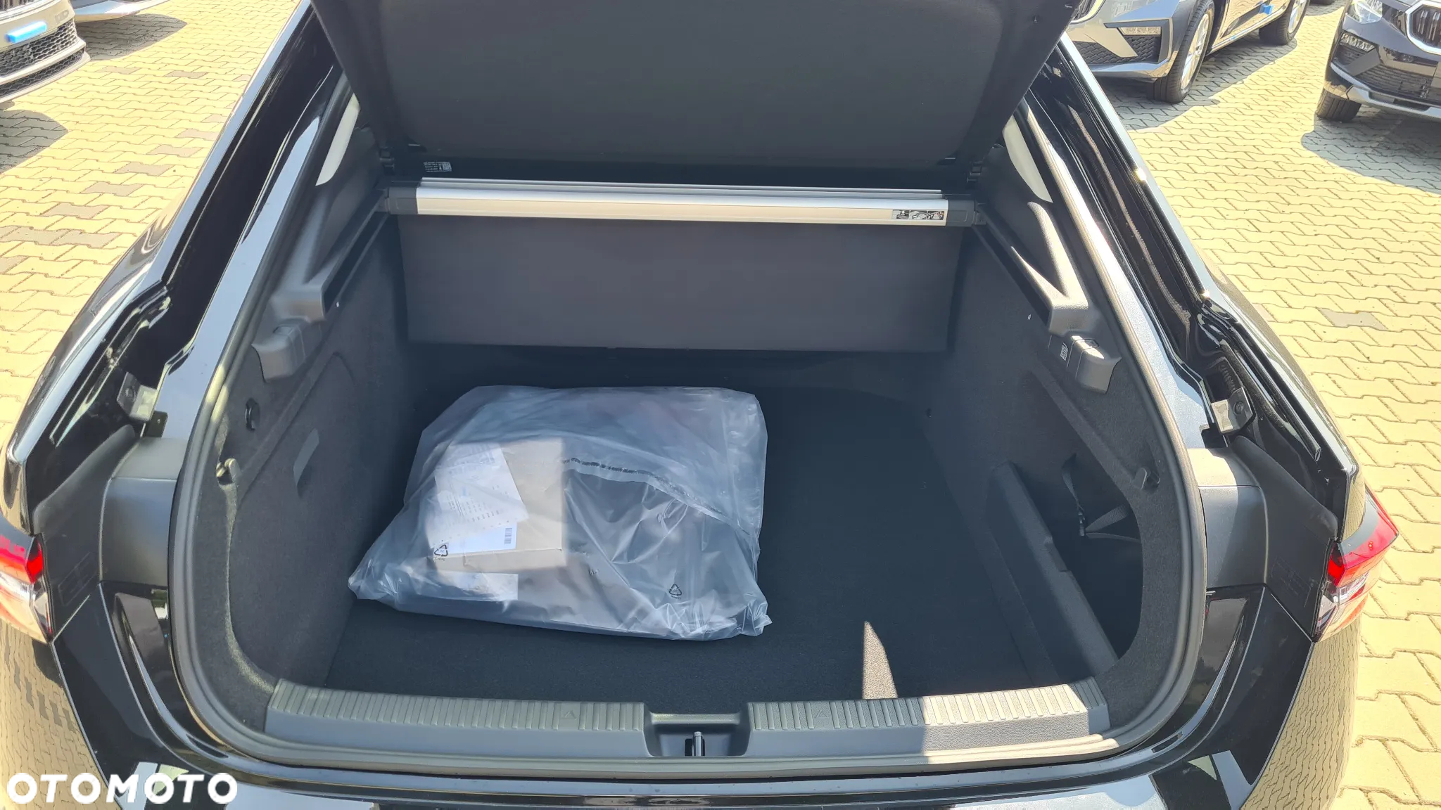 Skoda Superb 2.0 TSI 4x4 L&K DSG - 17