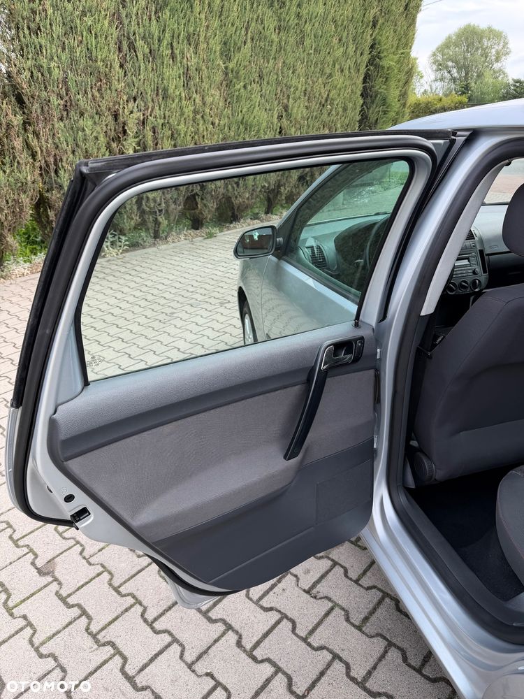 Volkswagen Polo 1.4 TDI Tour - 9