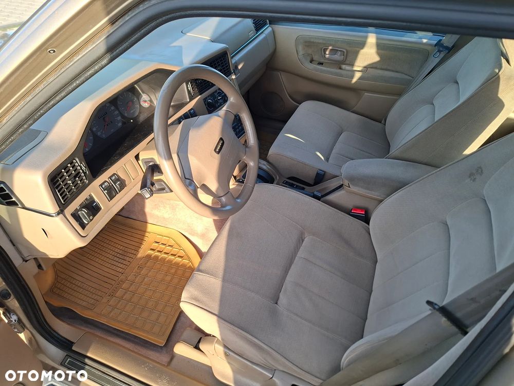 Volvo Seria 900 - 15
