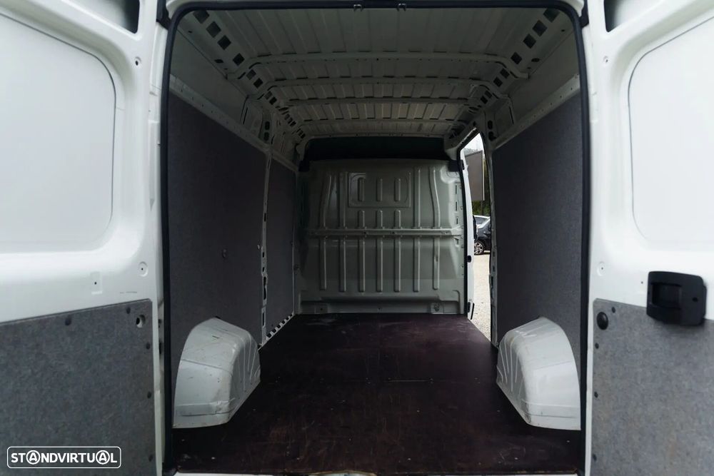 Peugeot Boxer 2.2 BlueHDi 335 L2 CD - 9