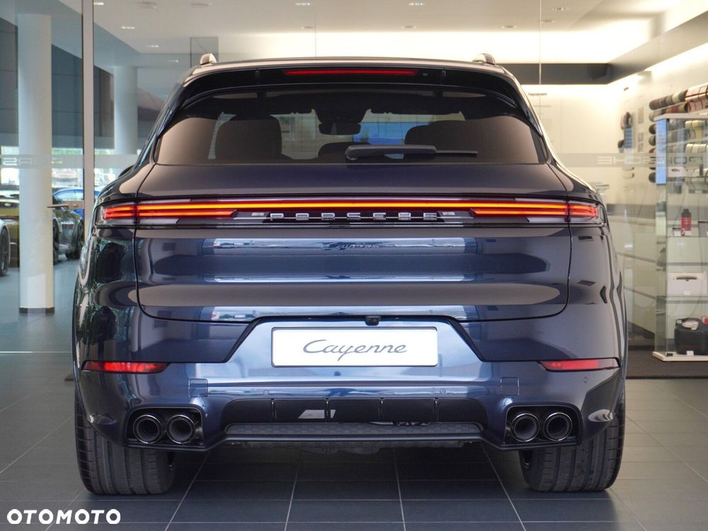 Porsche Cayenne Black Edition - 16