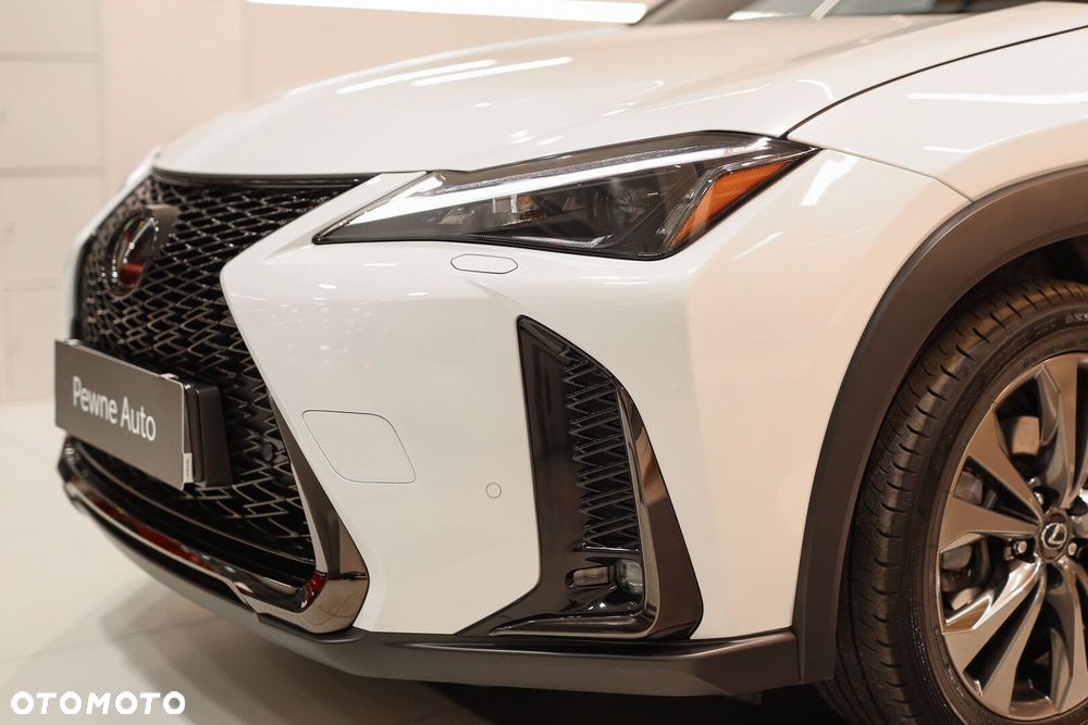 Lexus UX - 28