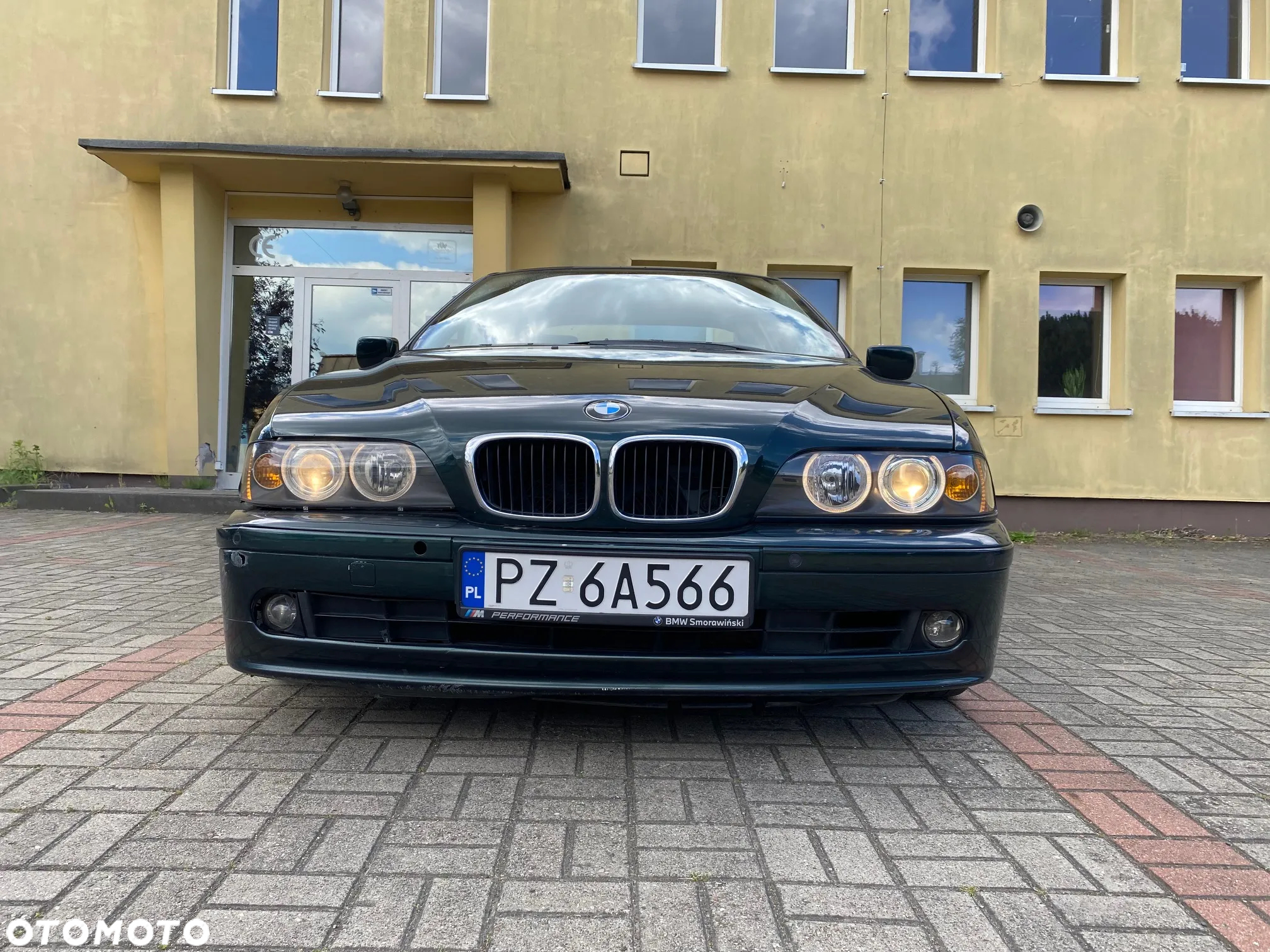 BMW Seria 5 520i - 15