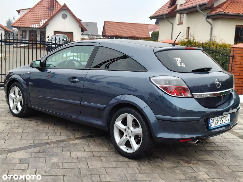Opel Astra 1.7 CDTI Sport - 4