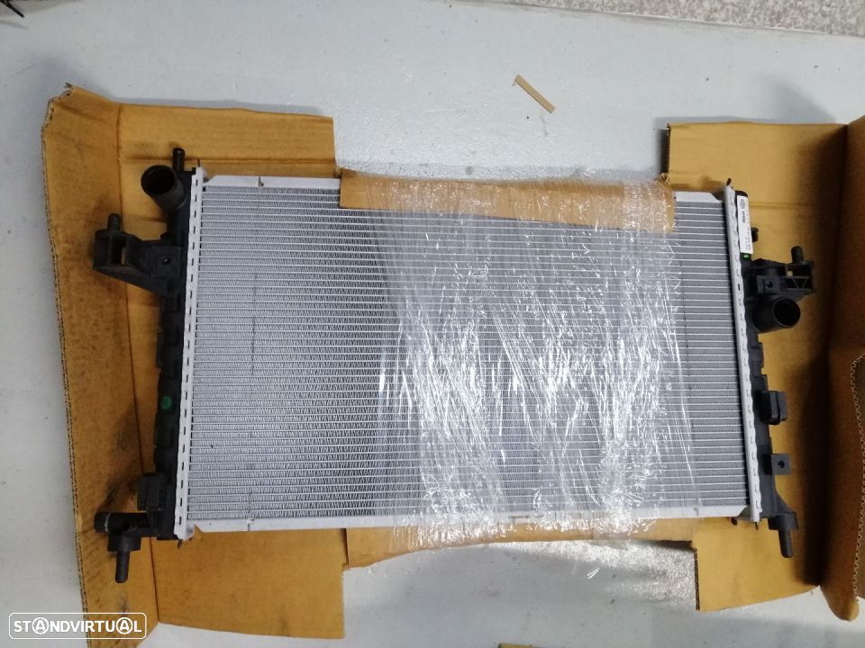 Radiador refrigeração motor Opel Corsa C 1.3 e 1.7 Cdti NOVO - 1