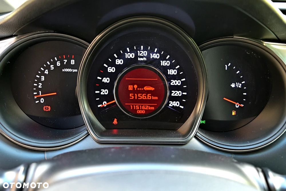 Kia Ceed 1.4 CVVT Dream Team Edition - 21