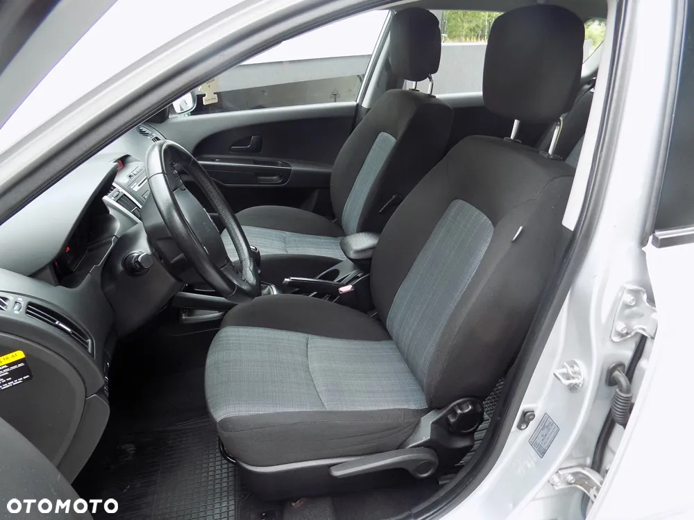 Kia Ceed Cee'd 1.4 Comfort - 18