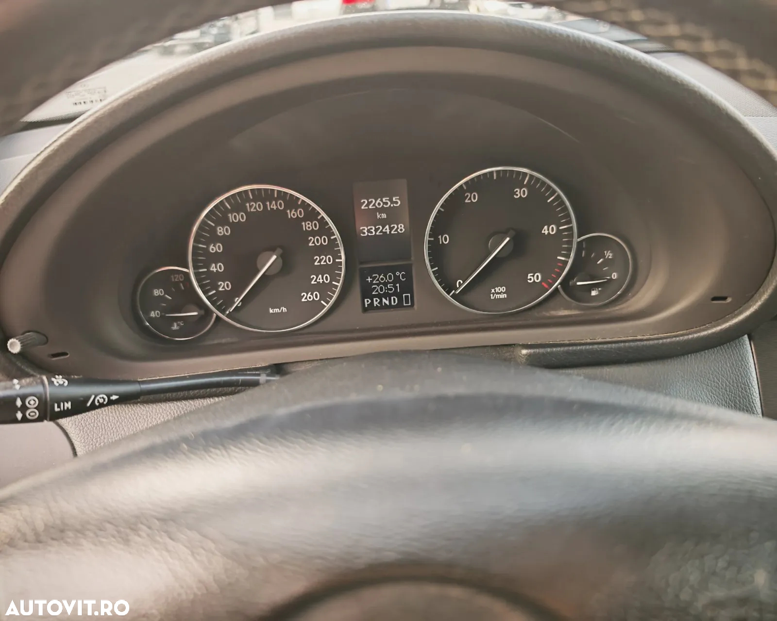 Mercedes-Benz C - 9