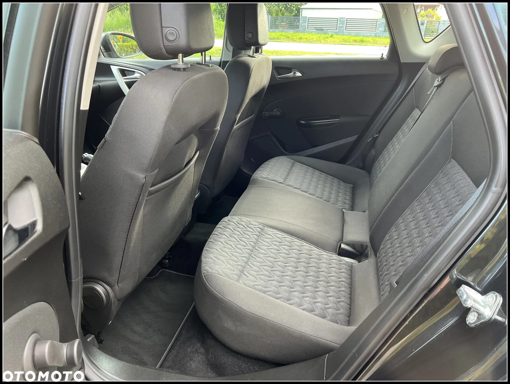 Opel Astra - 33