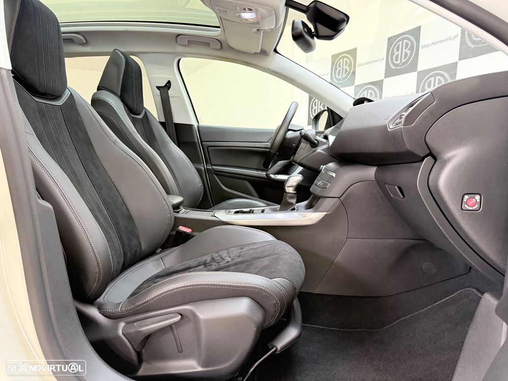 Peugeot 308 PureTech 130 GPF EAT8 Stop & Start Allure Pack - 8