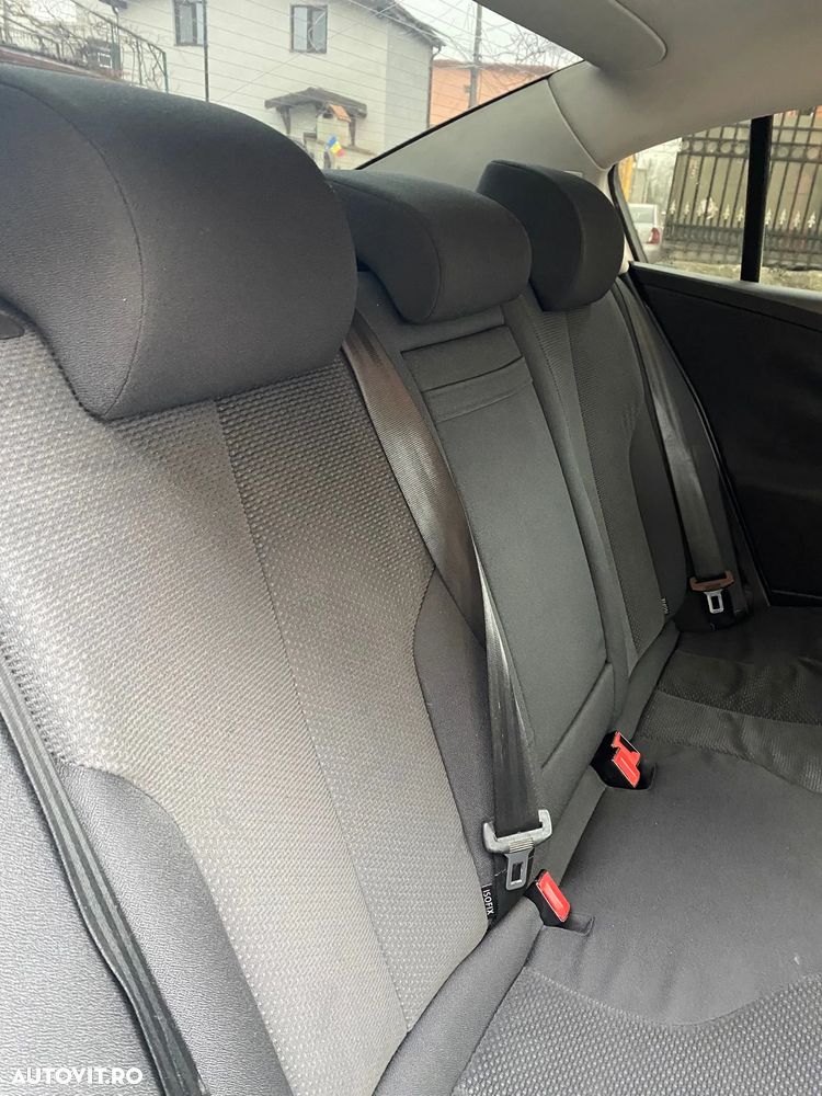 Volkswagen Passat 1.9TDI Comfortline - 13