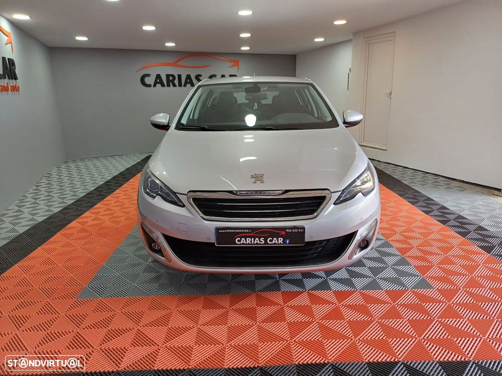 Peugeot 308 1.6 BlueHDi Allure — photo 3