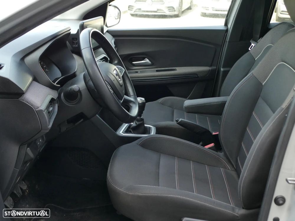 Dacia Jogger 1.0 ECO-G Expression 7L Bi-Fuel - 27