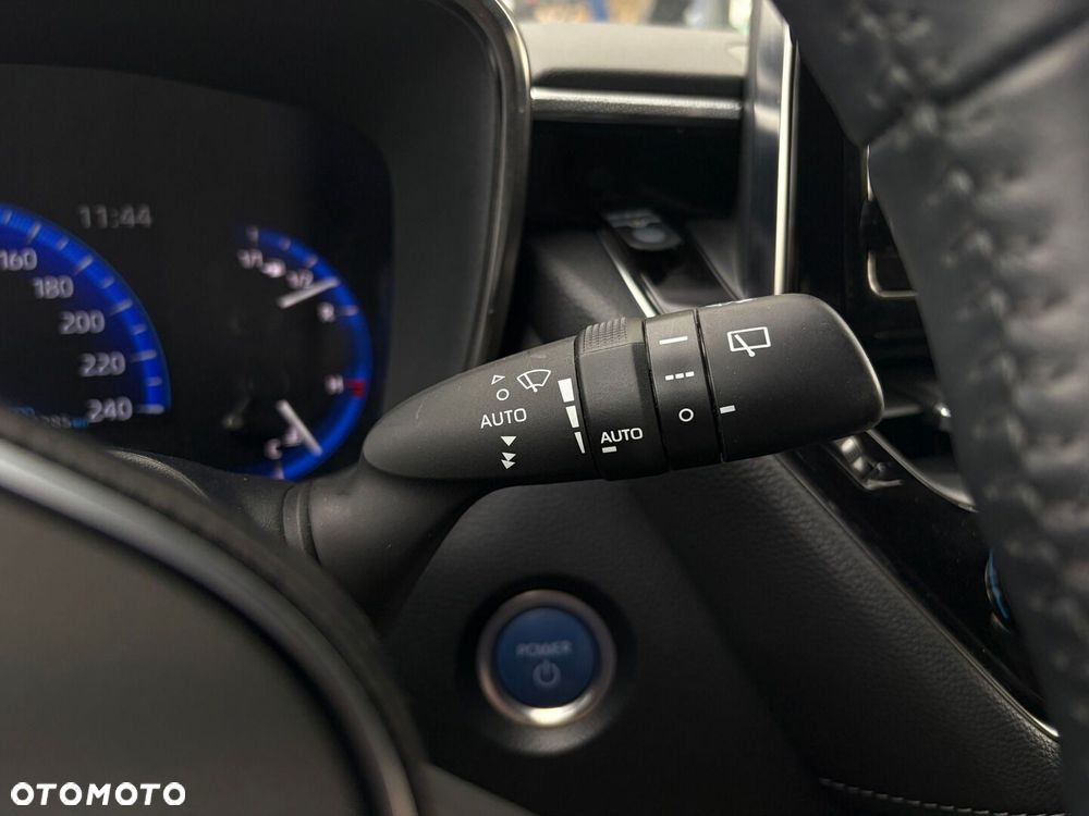 Toyota Corolla 1.8 Hybrid Comfort - 26