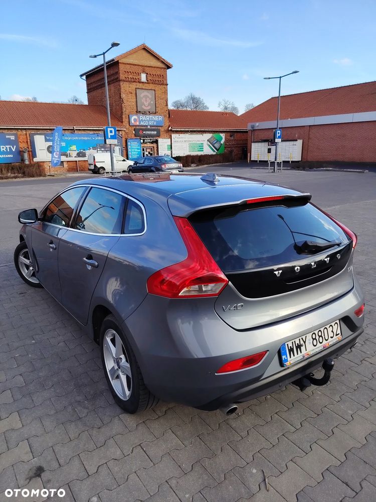 Volvo V40 D4 Summum - 5