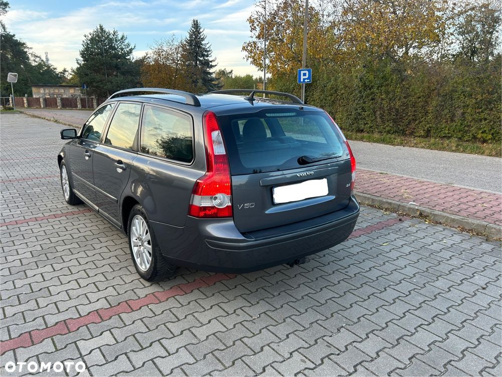 Volvo V50 2.4 Momentum - 12