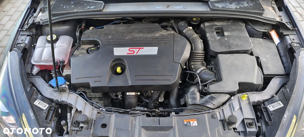 Ford Focus 2.0 TDCi ST-2 - 27
