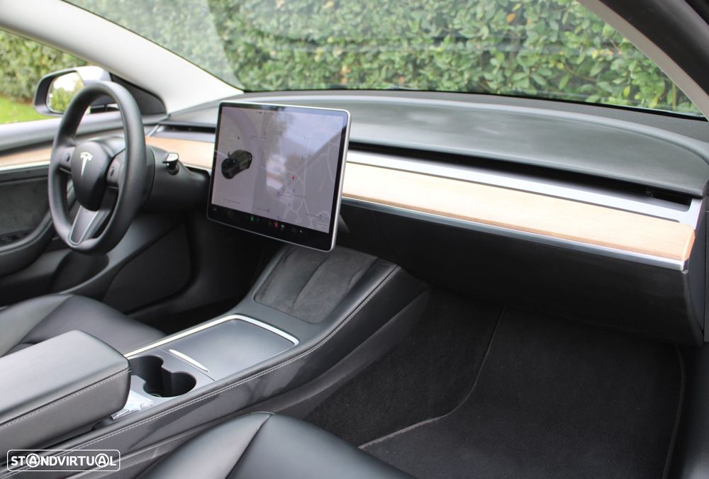 Tesla Model 3 Standard Range Plus RWD - 5