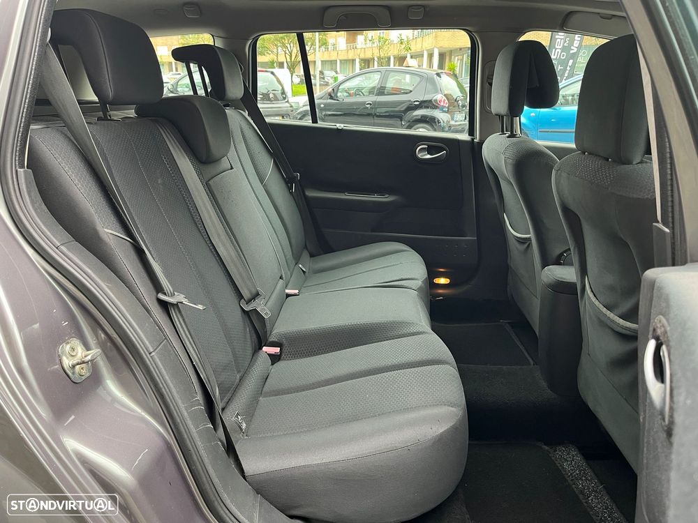 Renault Mégane 1.5 dCi SL Sportway - 10