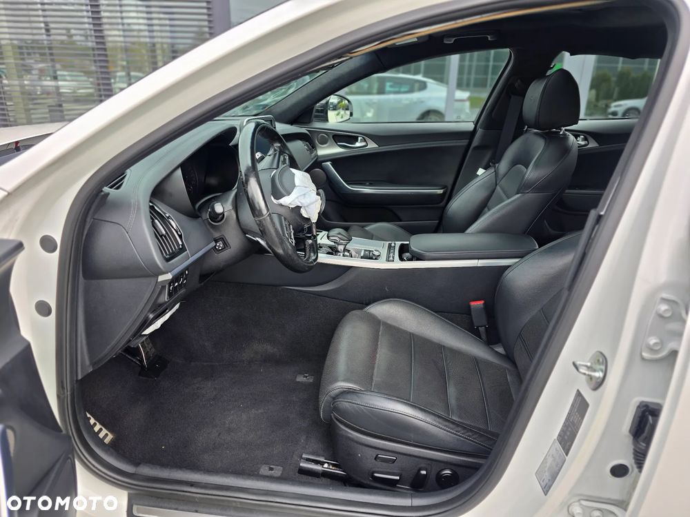 Kia Stinger 2.0 T-GDI XL - 19