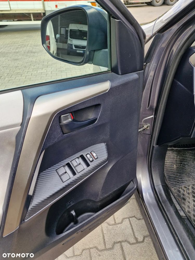 Toyota RAV4 - 13