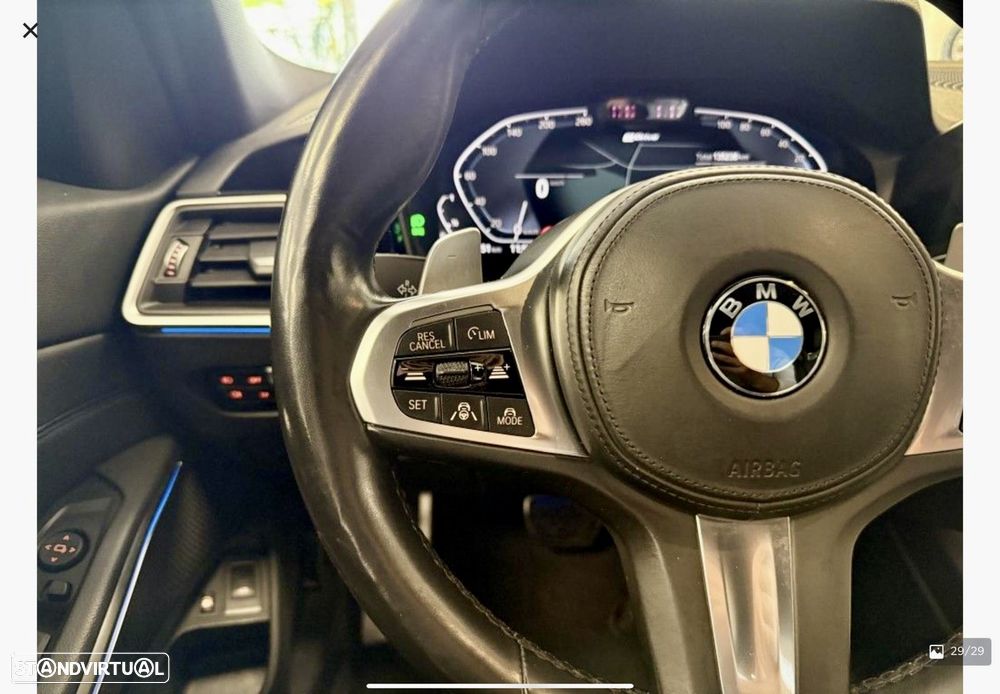BMW 330 e Aut. M Sport - 26
