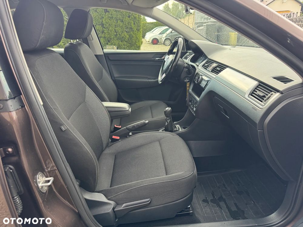 Skoda RAPID 1.4 TDI DPF Ambition - 30