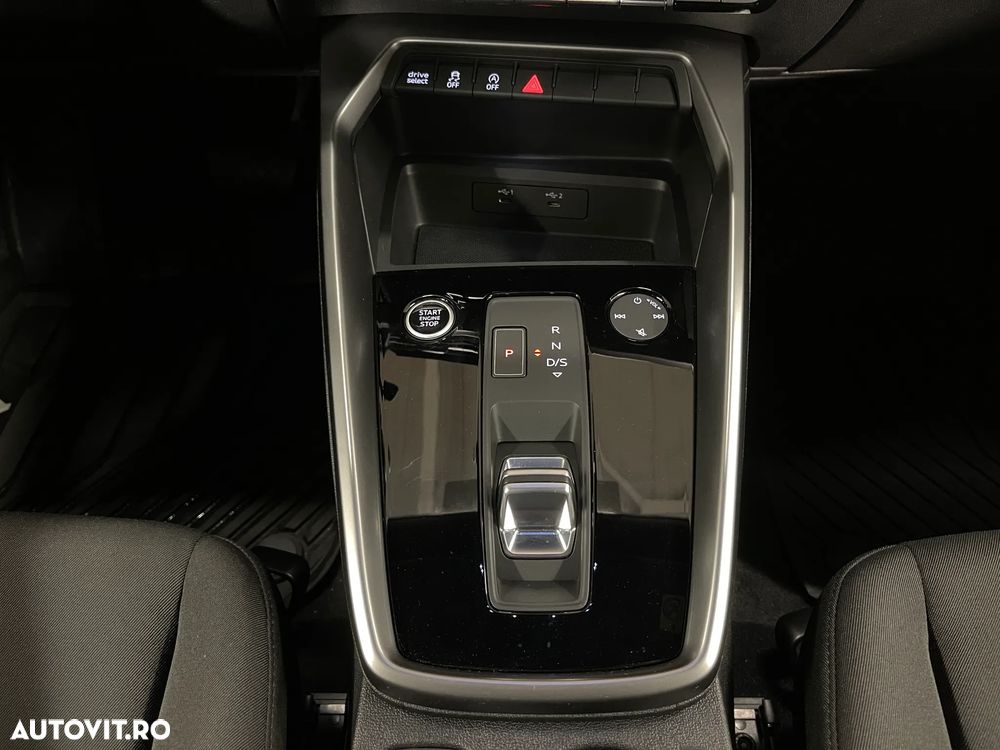 Audi A3 2.0 35 TDI S tronic Advanced - 17