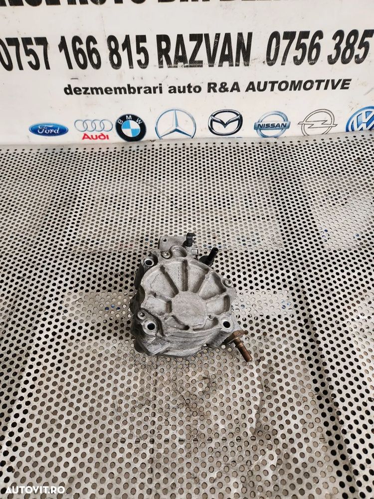 Pompa Vacuum Citroen C5 C6 C8 C-Crosser Peugeot 4007 Mitsubishi Outlander Land Rover Freelander Ran - 1
