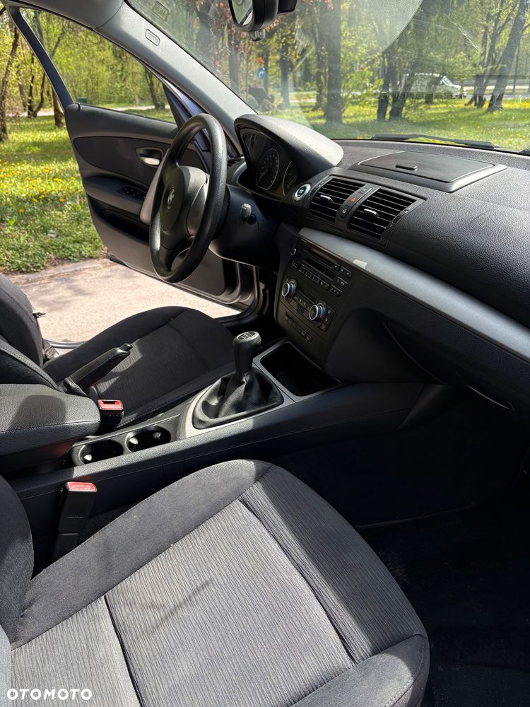 BMW Seria 1 - 11