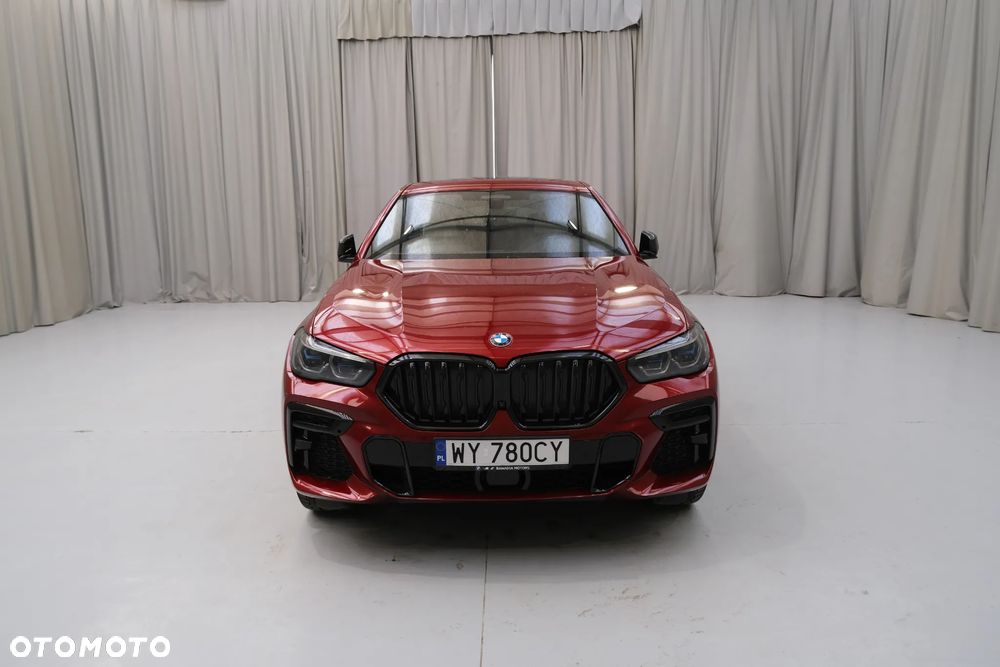 BMW X6 xDrive30d mHEV - 12