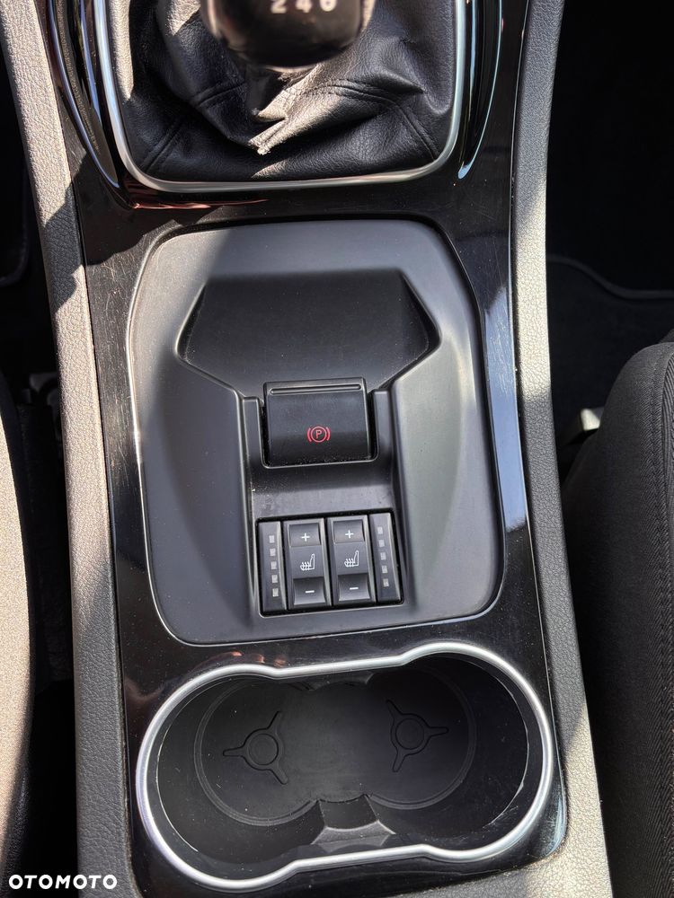 Ford S-Max 2.0 TDCi DPF Titanium - 10