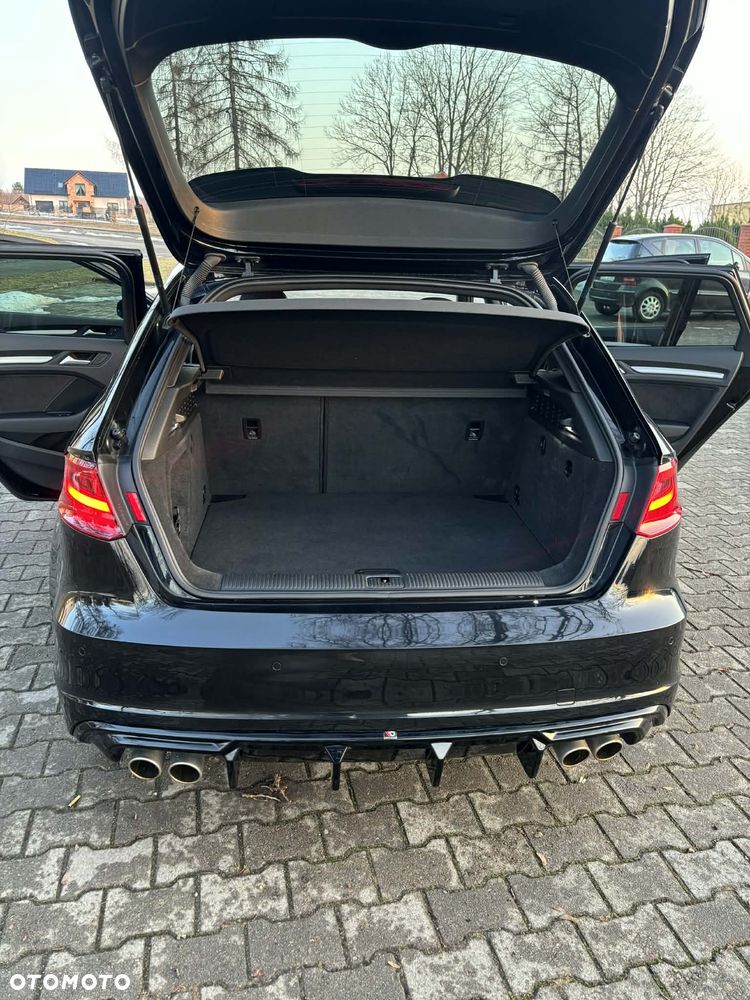 Audi A3 Sportback 2.0 TDI (clean diesel) quattro S tronic S line Sportpaket - 8