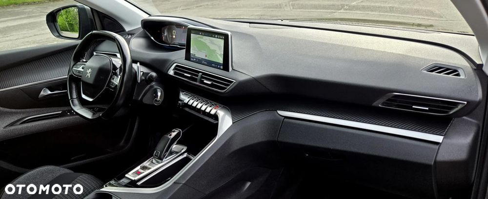 Peugeot 5008 1.5 BlueHDi Active S&S EAT8 - 14