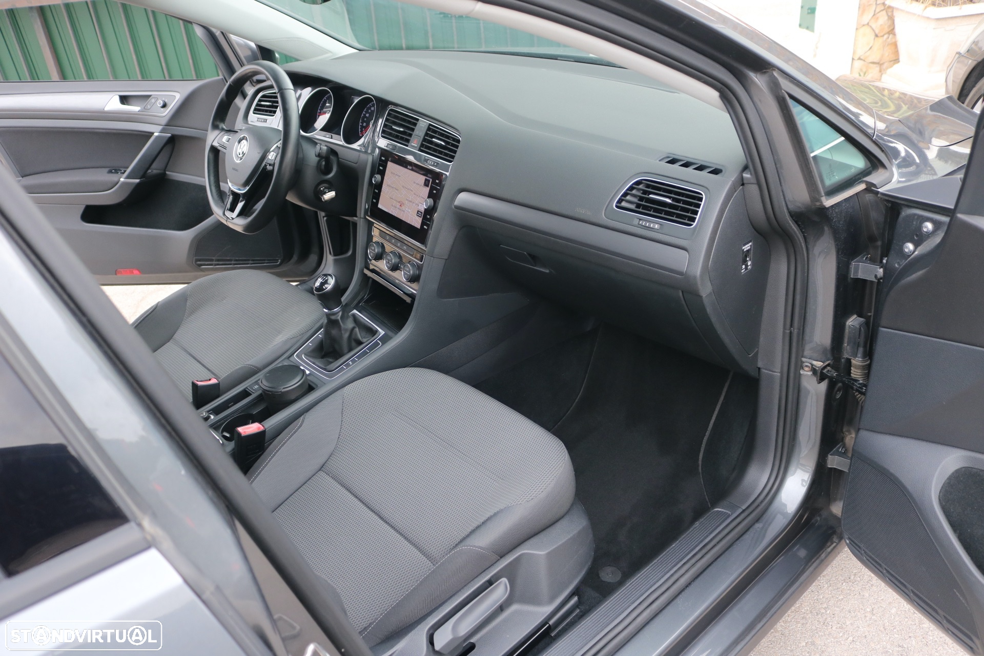 VW Golf Variant 1.6 TDi Highline - 20