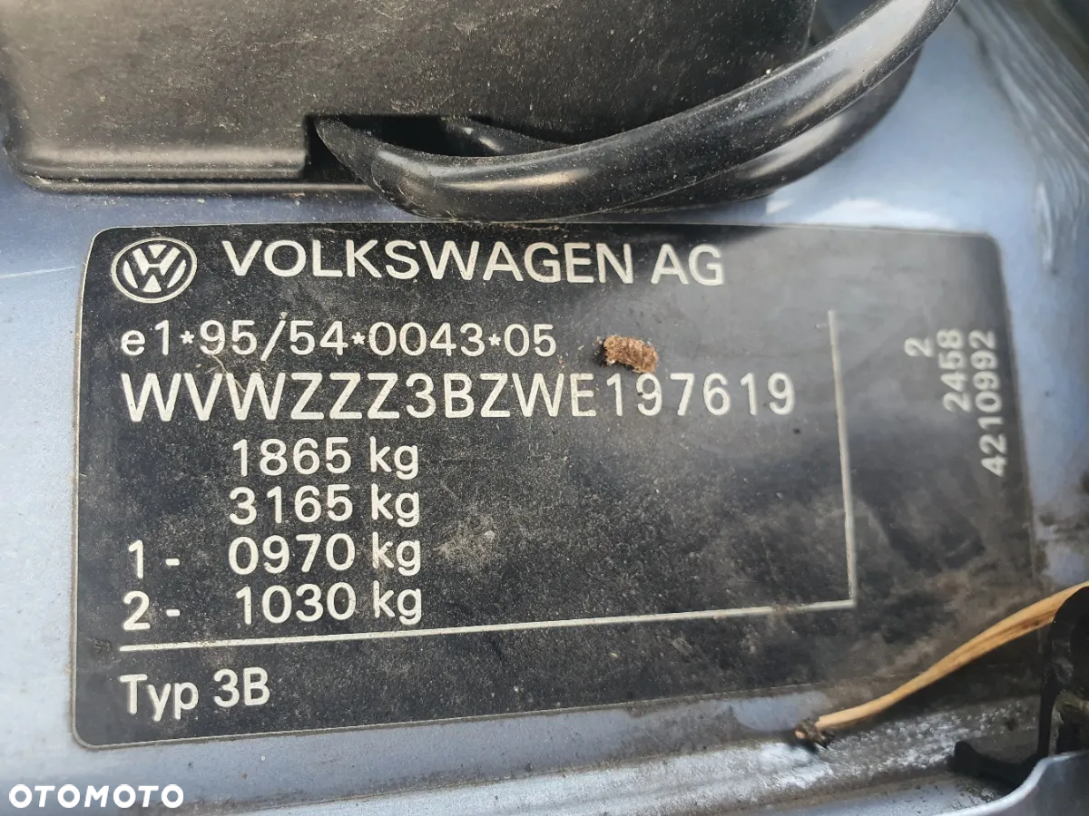 Volkswagen Passat 1.8 Comfortline - 5