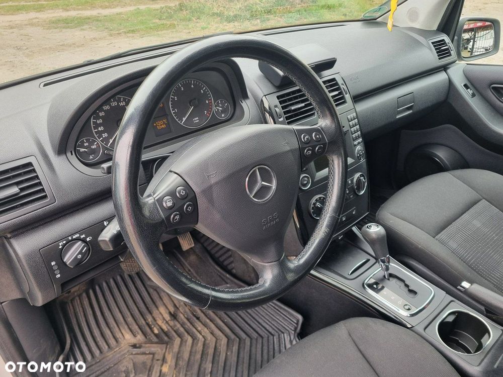 Mercedes-Benz Klasa A 160 Autotronic Avantgarde - 11