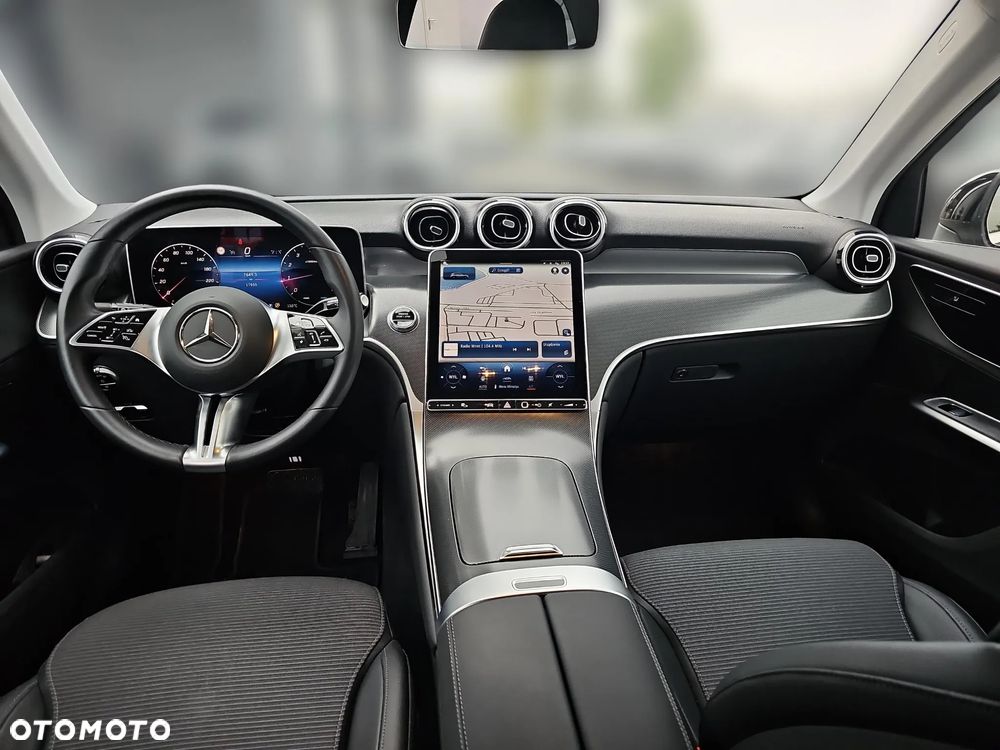 Mercedes-Benz GLC 200 4-Matic - 11