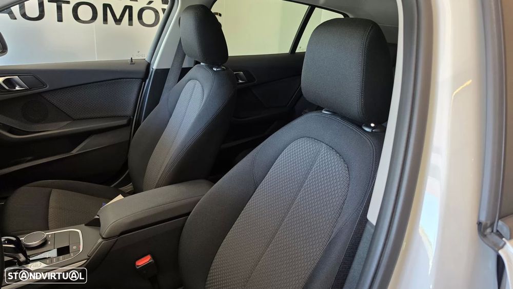 BMW 116 d Advantage Auto - 38