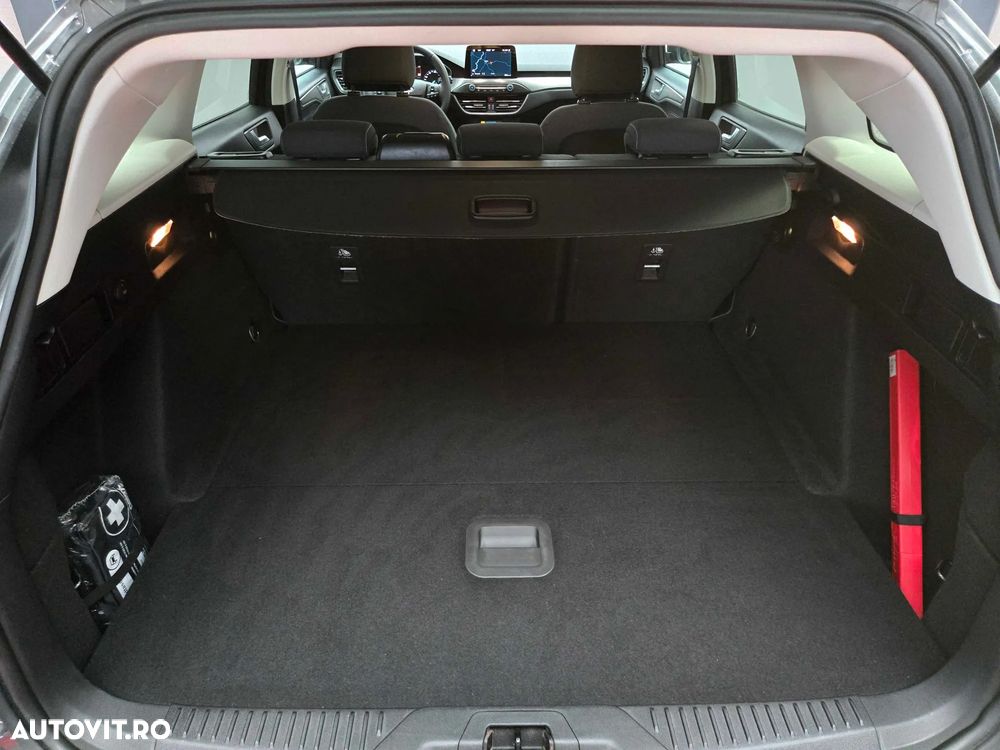 Ford Focus 2.0 EcoBlue Titanium - 30