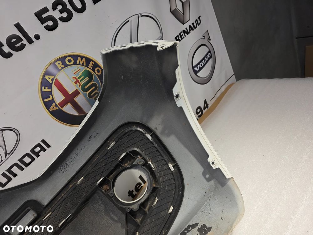 VW UP 11- ZDERZAK PRZEDNI PRZÓD , KOLOR BIAŁY , NA HALOGENY , NR AUKCJUI NZ1516 - 27