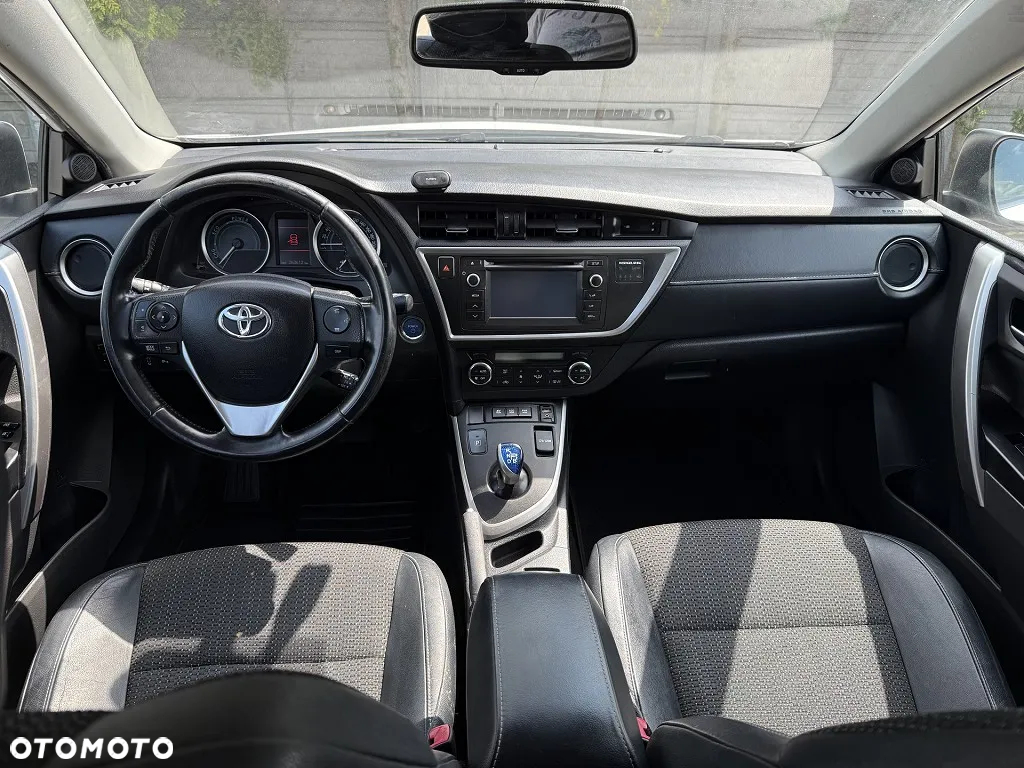 Toyota Auris - 7