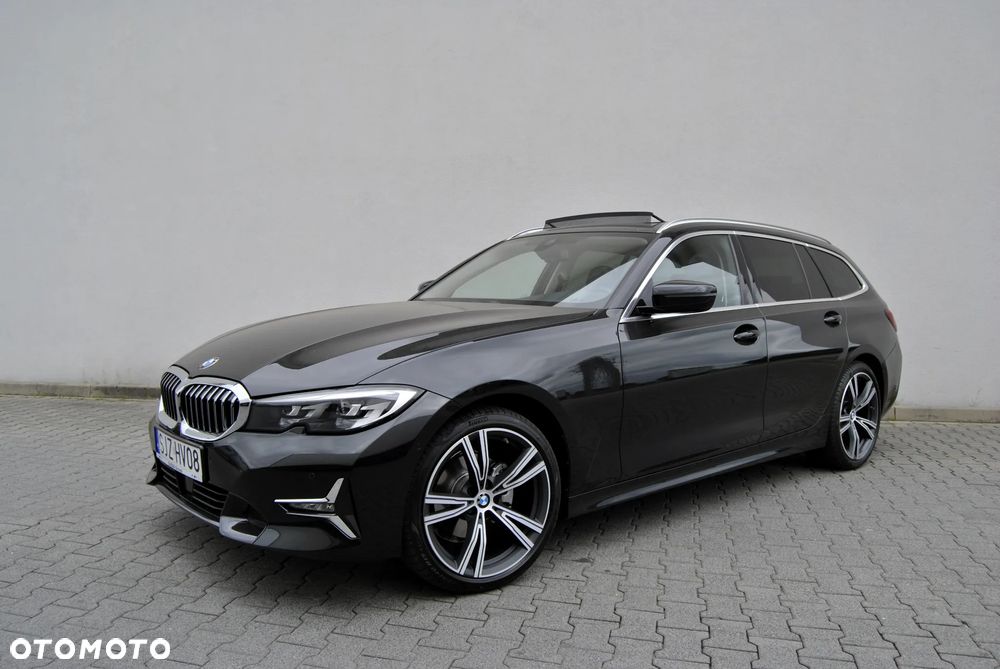 BMW Seria 3 320d xDrive Sport Line - 3