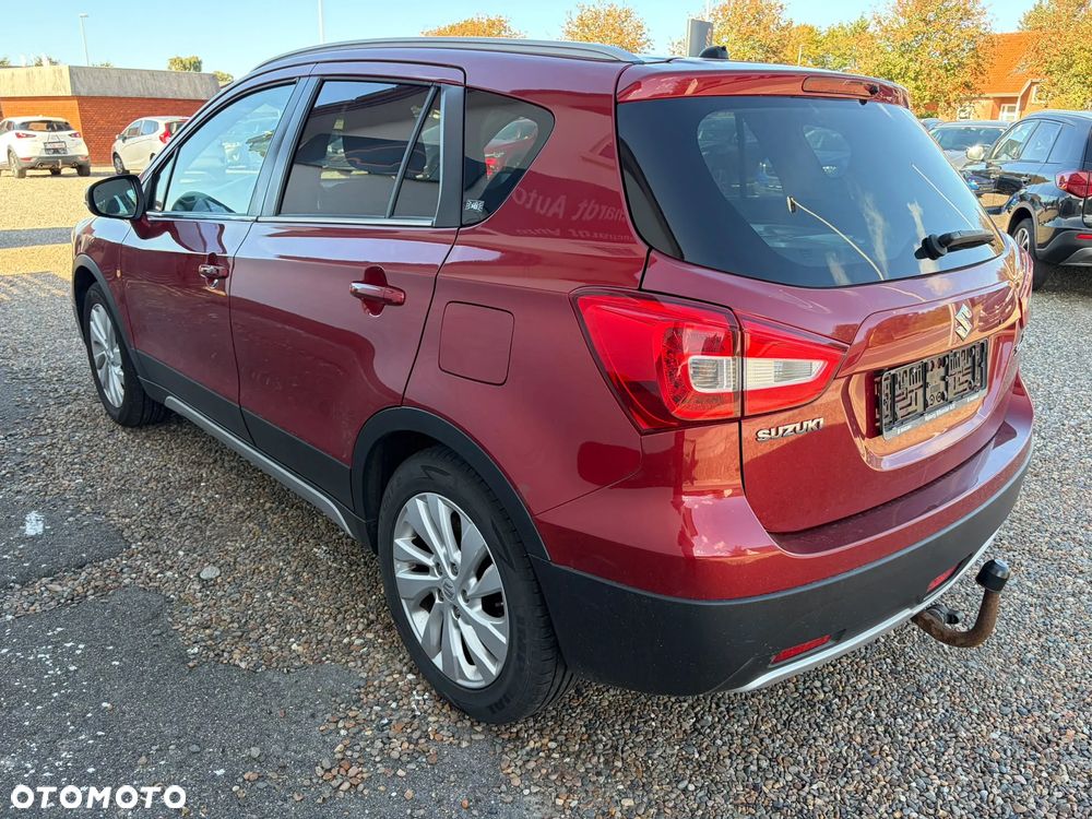 Suzuki SX4 S-Cross 1.4 T Premium - 8